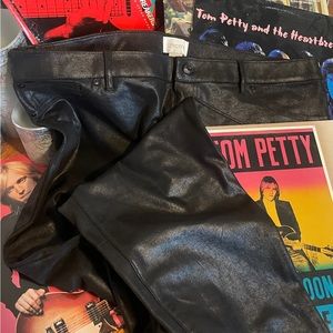 Chico’s Faux Suede Pants Size 3 Black Suede Faux Leather Impeccable Condition